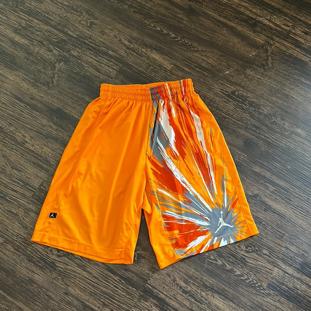 Medium Jordan shorts